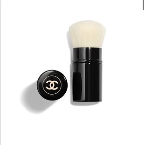 Chanel Retractable Kabuki Brush